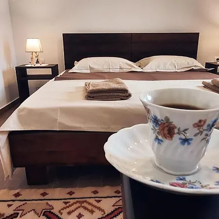 Gorani Πανσιόν