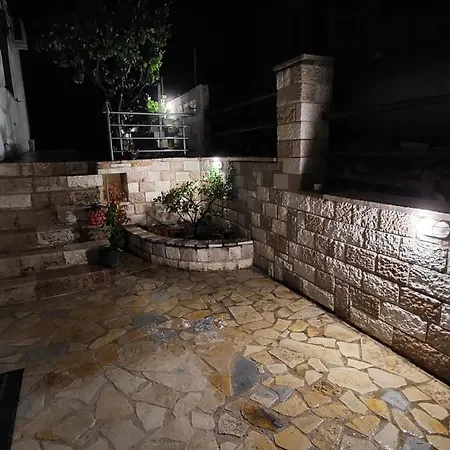 Πανσιόν Gorani