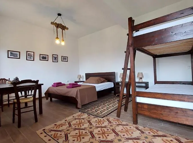 Gorani Πανσιόν 3*